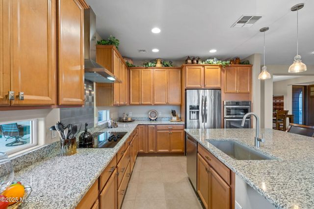 7245 Cactus Flower Pass, Marana, AZ 85658