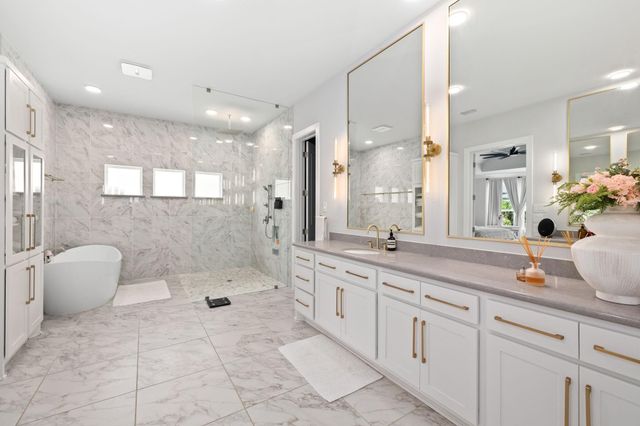 21315 Crescent Winged Dr, Cypress, TX 77433