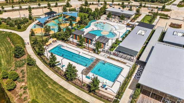 21315 Crescent Winged Dr, Cypress, TX 77433