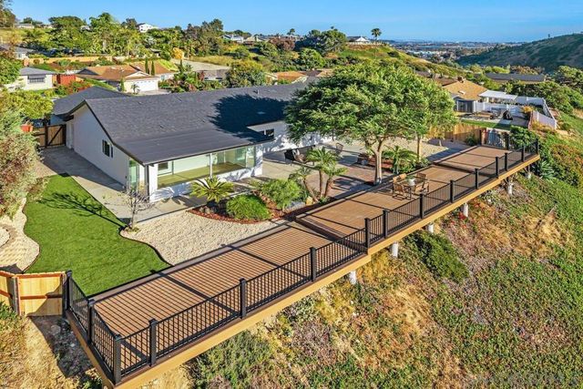 3002 Courser, San Diego, CA 92117