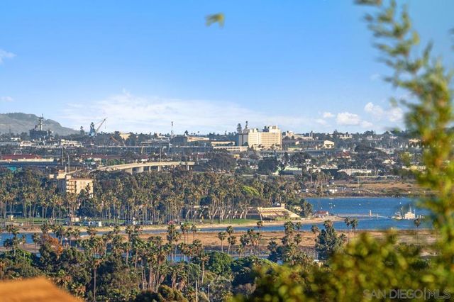 3002 Courser, San Diego, CA 92117