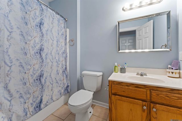 40463 Fox Run Dr, Gonzales, LA 70737