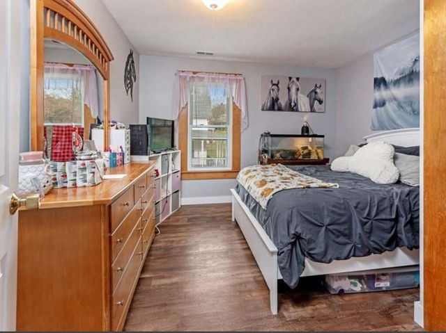 3 Orchard St B, Millbury, MA 01527