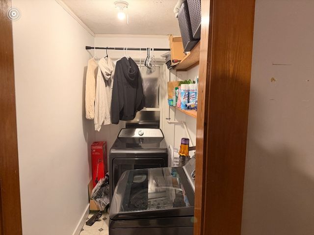 3 Orchard St B, Millbury, MA 01527