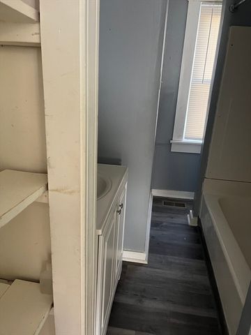 3 Orchard St B, Millbury, MA 01527