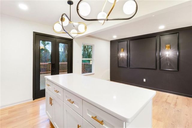 2028 Hilburn SE Drive, Atlanta, GA 30316