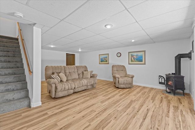 12 Kurk Drive, Essex Junction, VT 05452