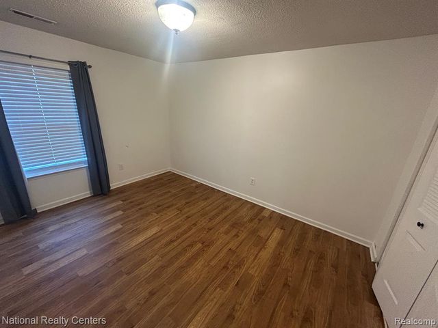 924 Chestnut Hill Drive A, Auburn Hills, MI 48326