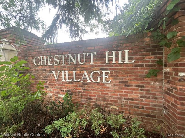 924 Chestnut Hill Drive A, Auburn Hills, MI 48326