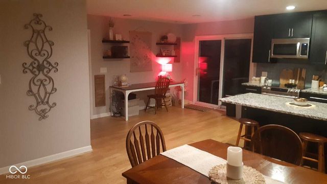 10305 Ruckle Street, Carmel, IN 46280