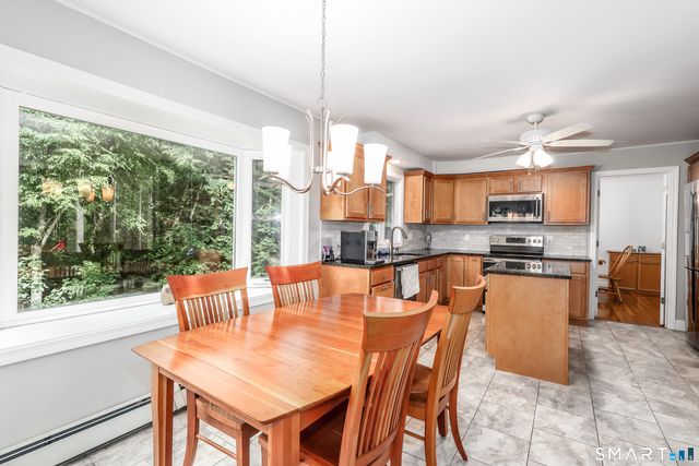 3 Deerfield Road, Brookfield, CT 06804