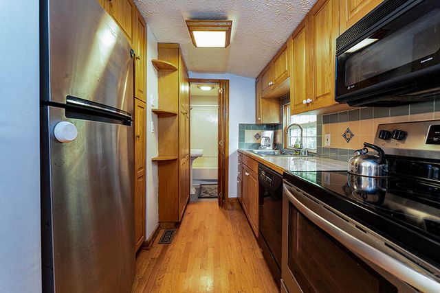392 Lakeview Point Road, Harrodsburg, KY 40330