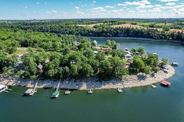 392 Lakeview Point Road, Harrodsburg, KY 40330