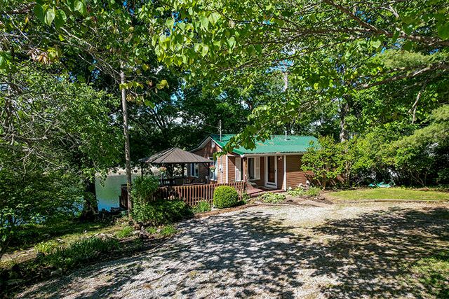 392 Lakeview Point Road, Harrodsburg, KY 40330