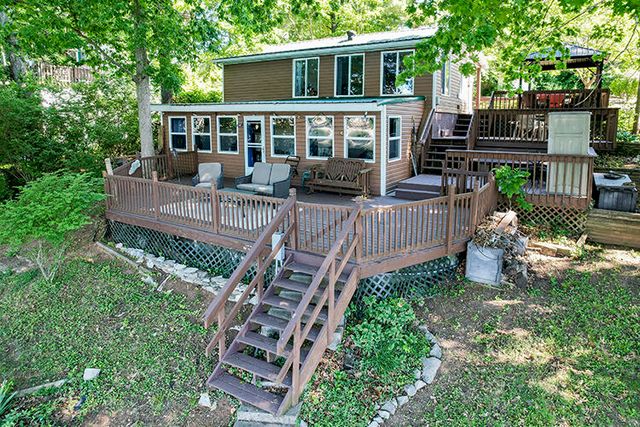 392 Lakeview Point Road, Harrodsburg, KY 40330