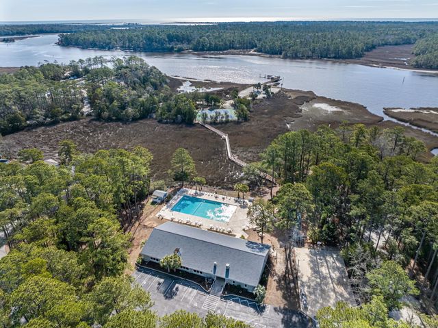 2214 Franklin Circle, Little River, SC 29566