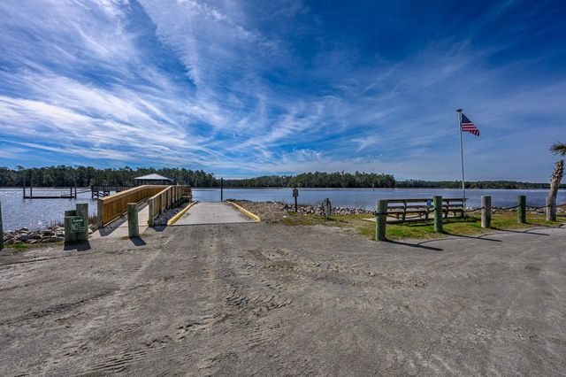 2214 Franklin Circle, Little River, SC 29566