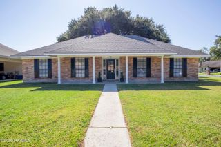 102 Kingswood Drive, Lafayette, LA 70501