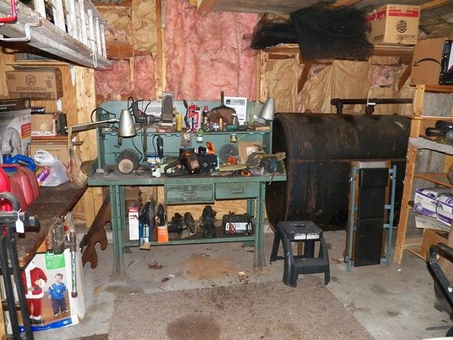 8 Blair Avenue, Hillsborough, NH 03244