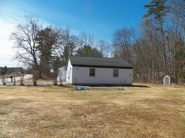 8 Blair Avenue, Hillsborough, NH 03244