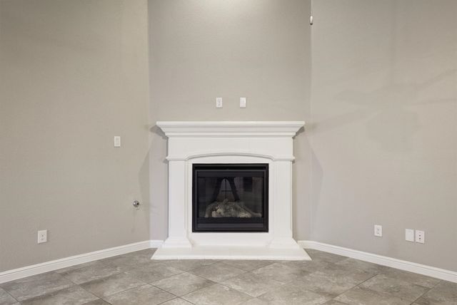601 Redding Drive, Saginaw, TX 76131
