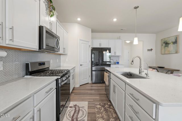 2028 Fox Chapel Place, Fuquay Varina, NC 27526