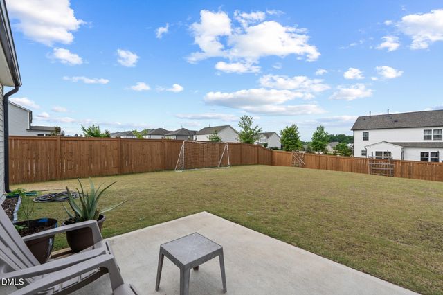 2028 Fox Chapel Place, Fuquay Varina, NC 27526