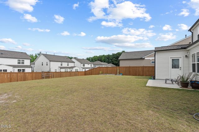 2028 Fox Chapel Place, Fuquay Varina, NC 27526