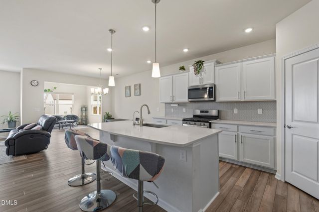 2028 Fox Chapel Place, Fuquay Varina, NC 27526