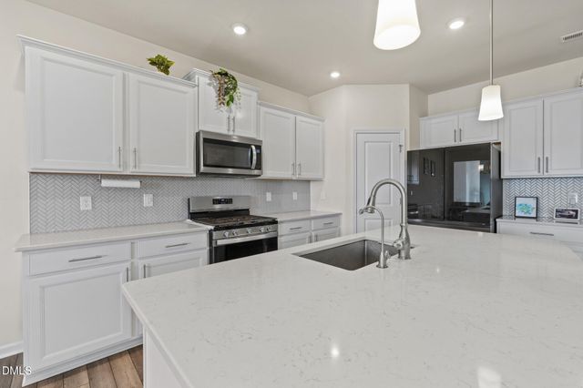2028 Fox Chapel Place, Fuquay Varina, NC 27526