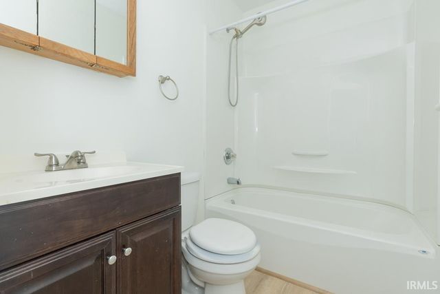 4112 Frisse Avenue, Evansville, IN 47714