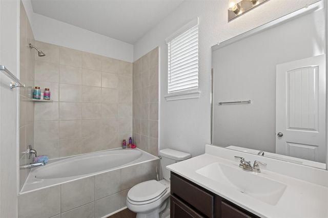 17543 Desmond Street, Humble, TX 77346