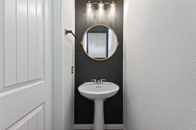 17543 Desmond Street, Humble, TX 77346