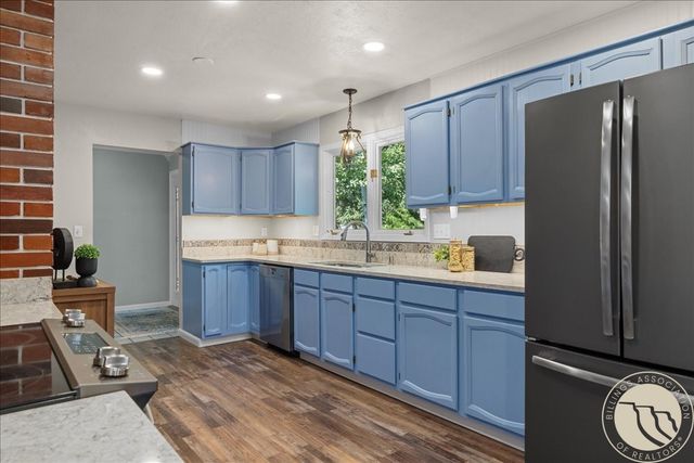 2218 Fairway Drive, Billings, MT 59102