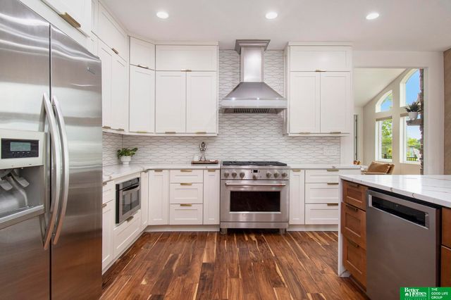 17808 S Reflection Avenue, Bennington, NE 68007