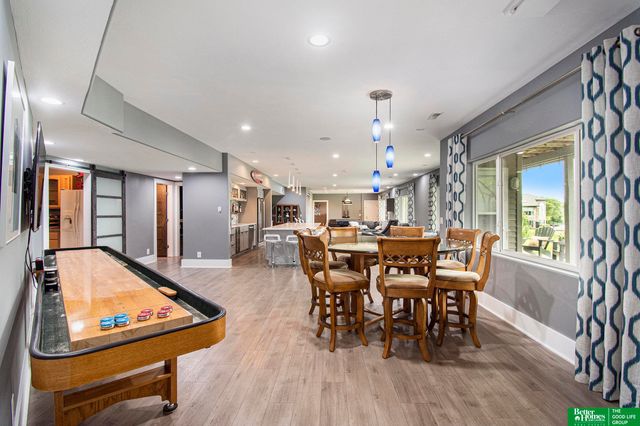 17808 S Reflection Avenue, Bennington, NE 68007