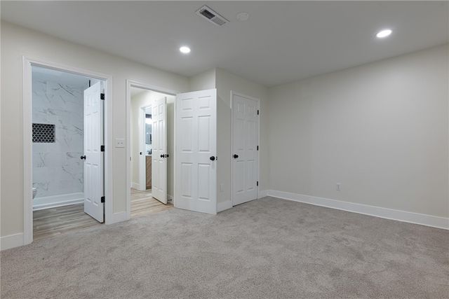 5618 Prentice Street, Cincinnati, OH 45227