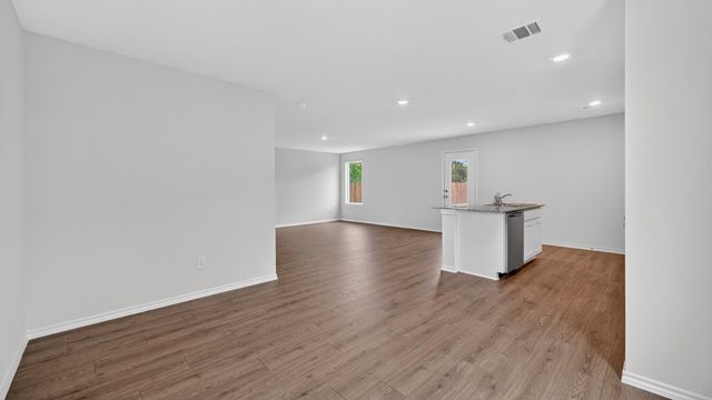 3503 Spring Time Street, Talty, TX 75126