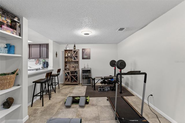 4871 PURITAN CIRCLE, Tampa, FL 33617