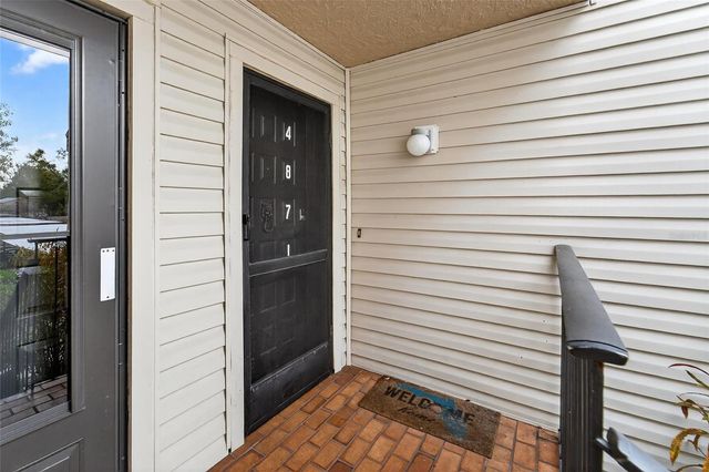 4871 PURITAN CIRCLE, Tampa, FL 33617