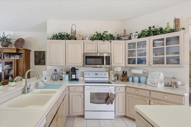 2 CARLSON LANE, Palm Coast, FL 32137