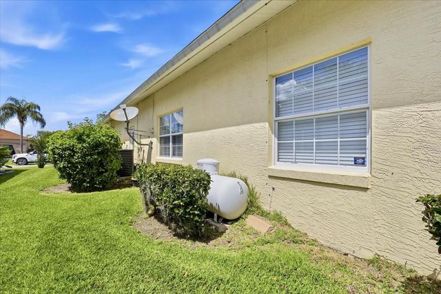 2 CARLSON LANE, Palm Coast, FL 32137