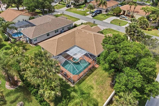 2 CARLSON LANE, Palm Coast, FL 32137