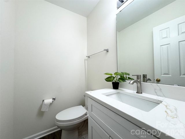 6526 Wild Orchid Court, Charlotte, NC 28262