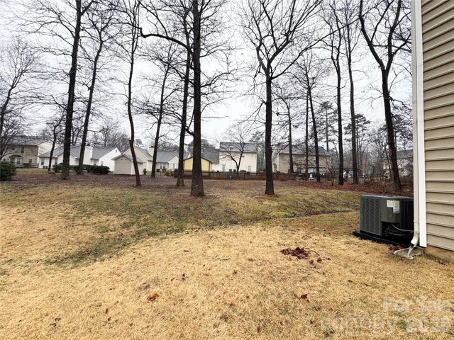 6526 Wild Orchid Court, Charlotte, NC 28262