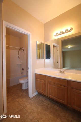 3951 E Ravenswood Drive, Gilbert, AZ 85298