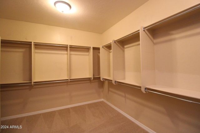 3951 E Ravenswood Drive, Gilbert, AZ 85298