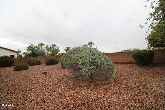 3951 E Ravenswood Drive, Gilbert, AZ 85298