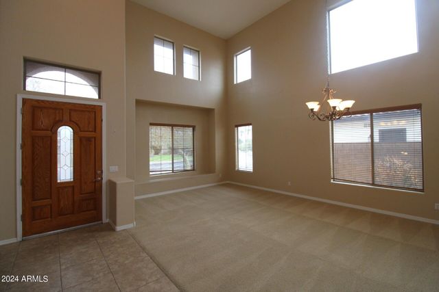 3951 E Ravenswood Drive, Gilbert, AZ 85298