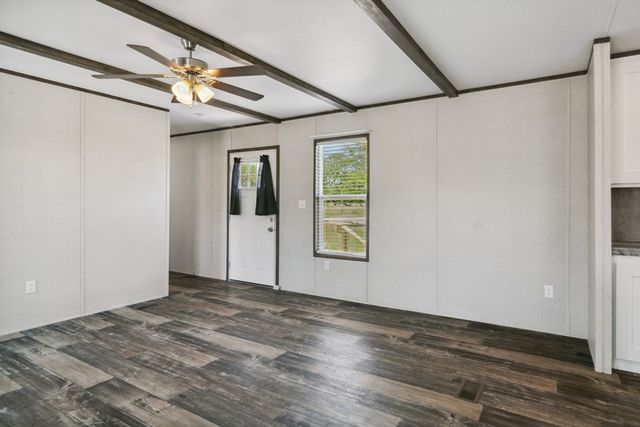 407 SE Cr 3040, Corsicana, TX 75109